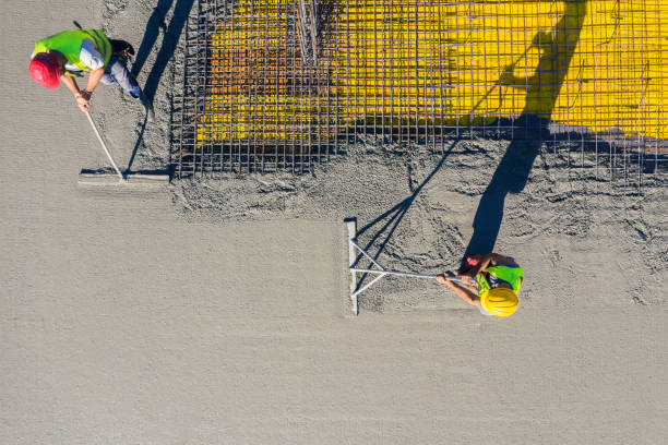 Best Concrete Patio Contractor  in Como, WI